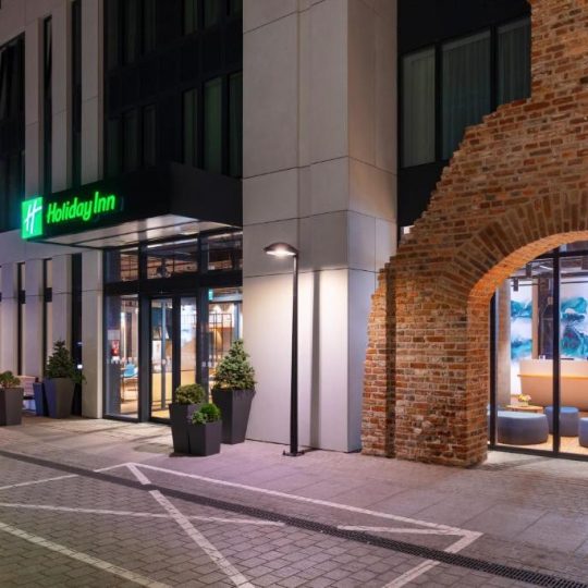 https://noweprzetargi.pl/warsztaty/wp-content/uploads/2026/08/Holiday_GD_1a-540x540.jpg